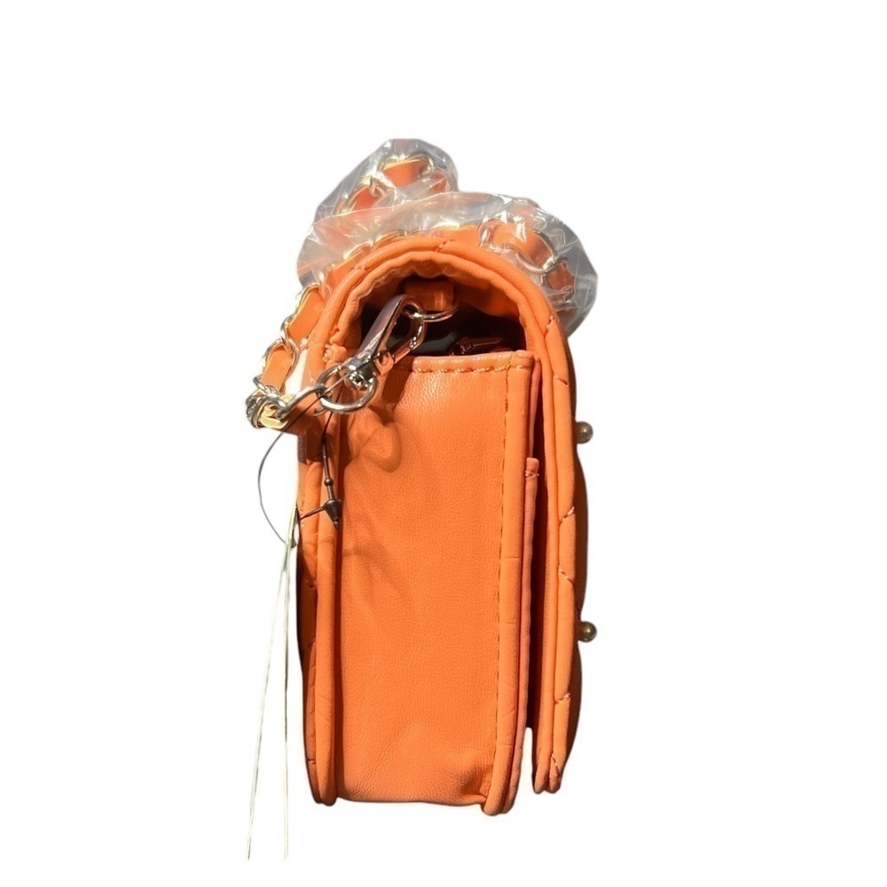 NWT Badgley Mischka Coral Diamond Quilted Crossbody - Picture 5 of 8